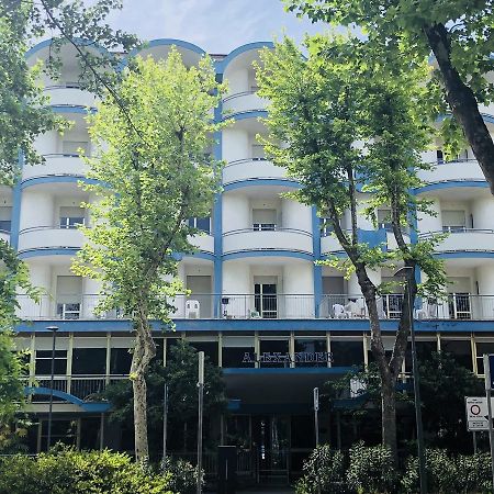 Hotel Alexander San Mauro Mare Экстерьер фото