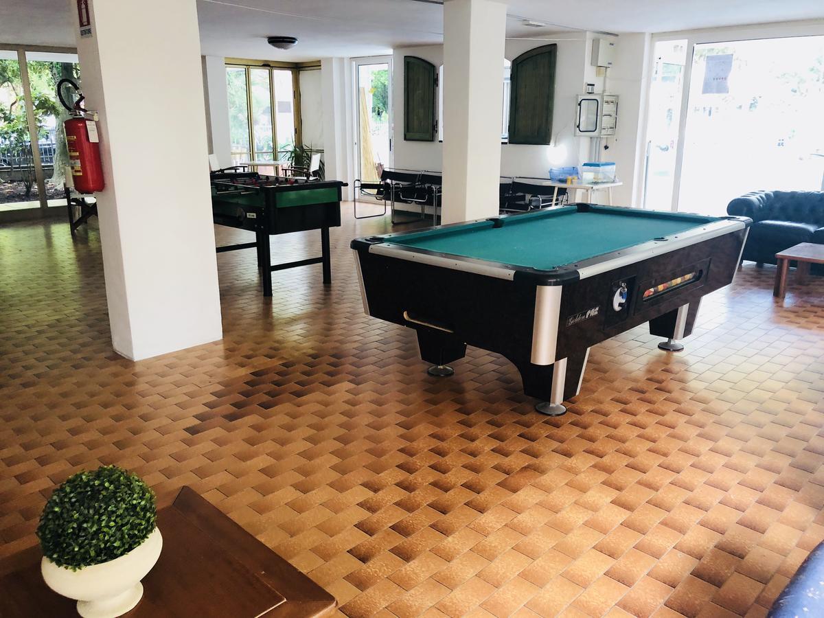 Hotel Alexander San Mauro Mare Экстерьер фото