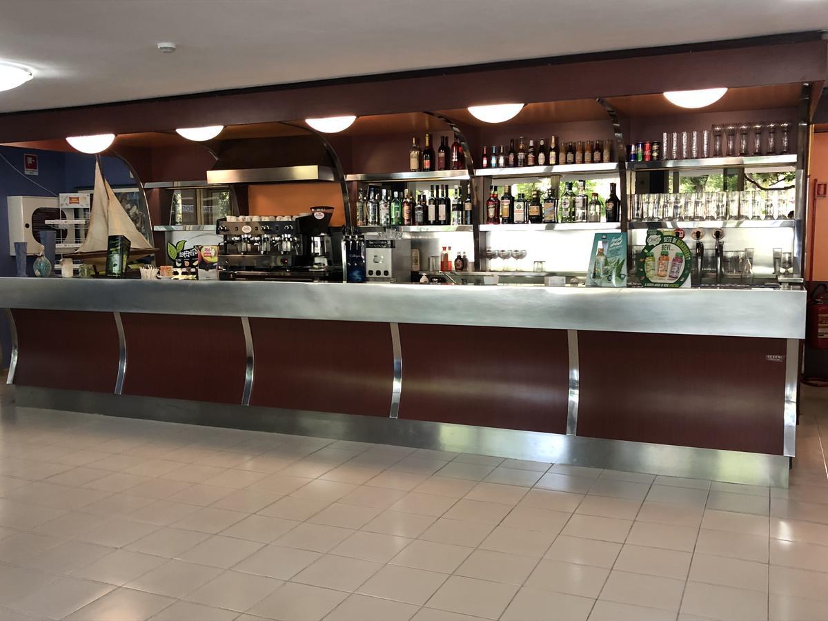 Hotel Alexander San Mauro Mare Экстерьер фото